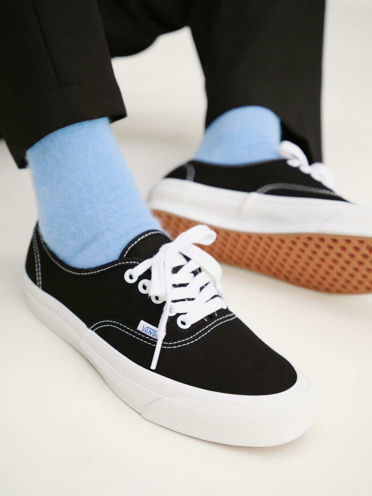 Vans shop authentic vault