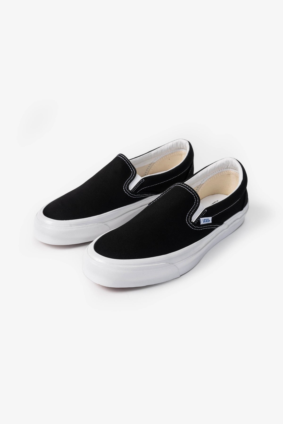 vans vault og lx slip on